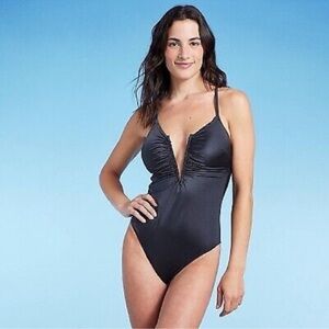 NWOT Shade & Shore - size L Black Women's Swimsuit